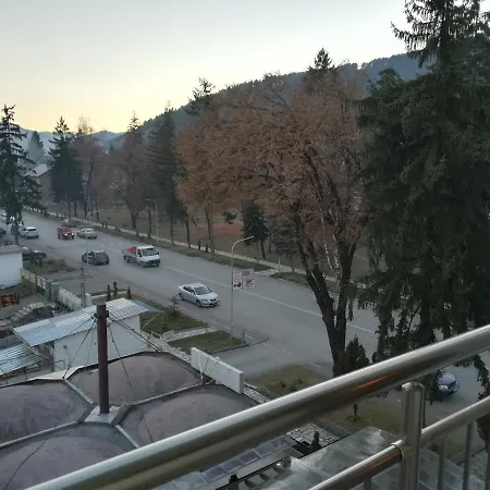 شقة Апартамент Орфей 13 *